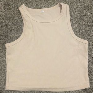 Size large cropped tank